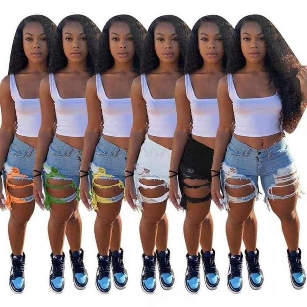 Green short set with bucket hat